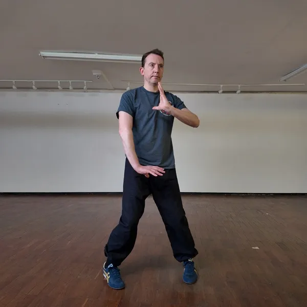 Ollie Smith demonstrating Turn the Body Over the Back Palm